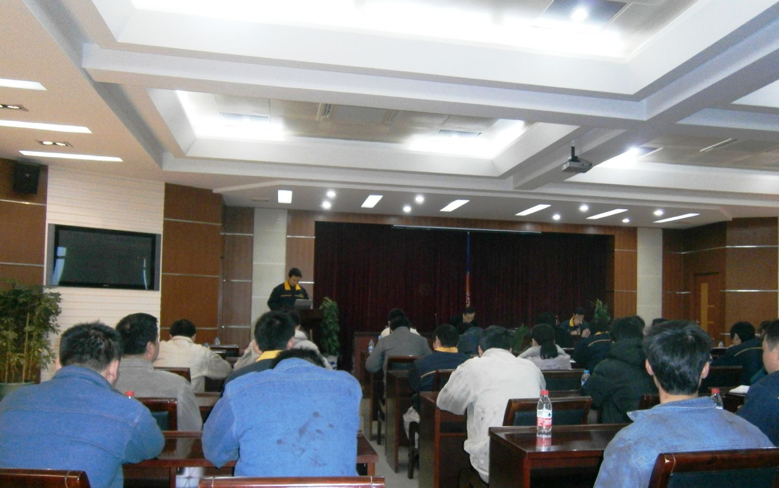 �Ƿ�����(�й���)-�ٷ���վ